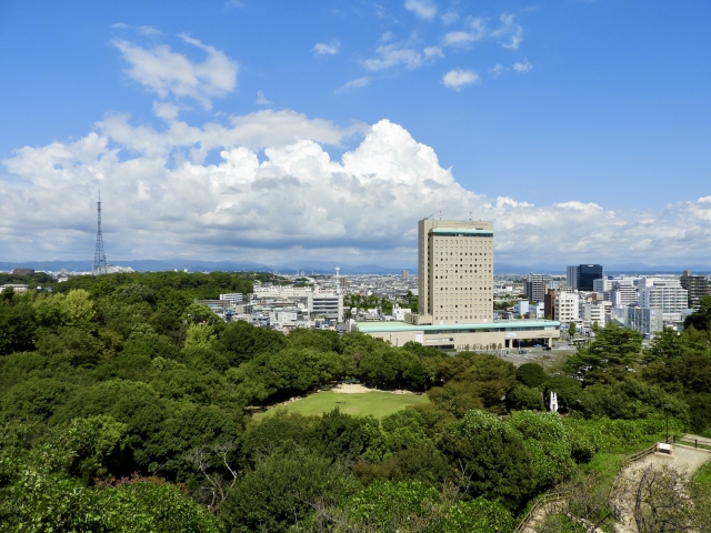 緑に囲まれた浜松市