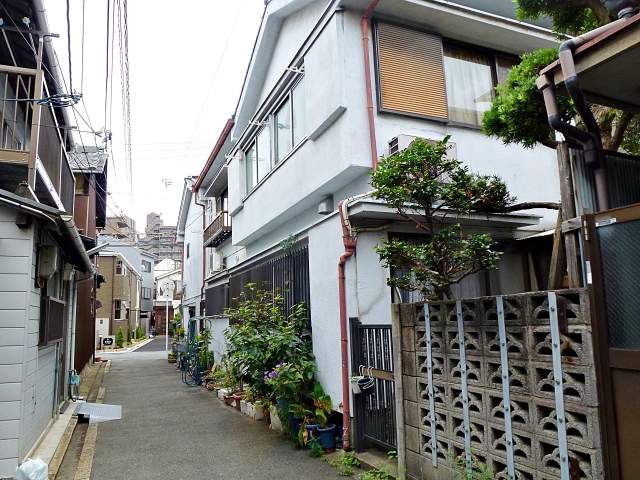 古い戸建て