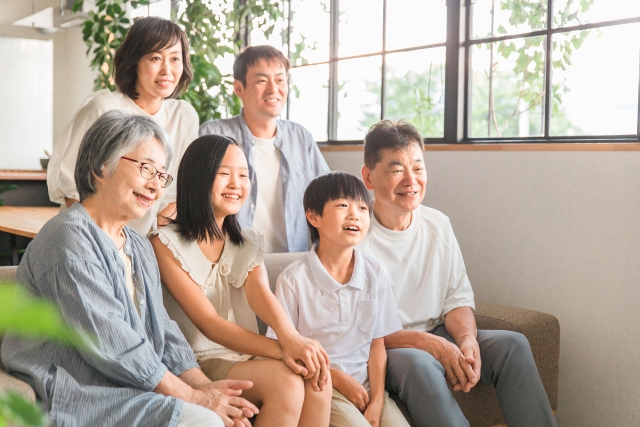 祖母と息子家族