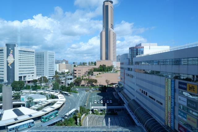 浜松駅前の街並み
